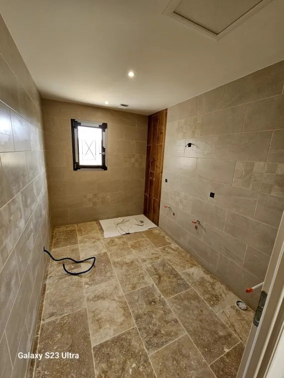 Carrelage salle de bain , Les Arcs, Nicolas ROUMEGUE